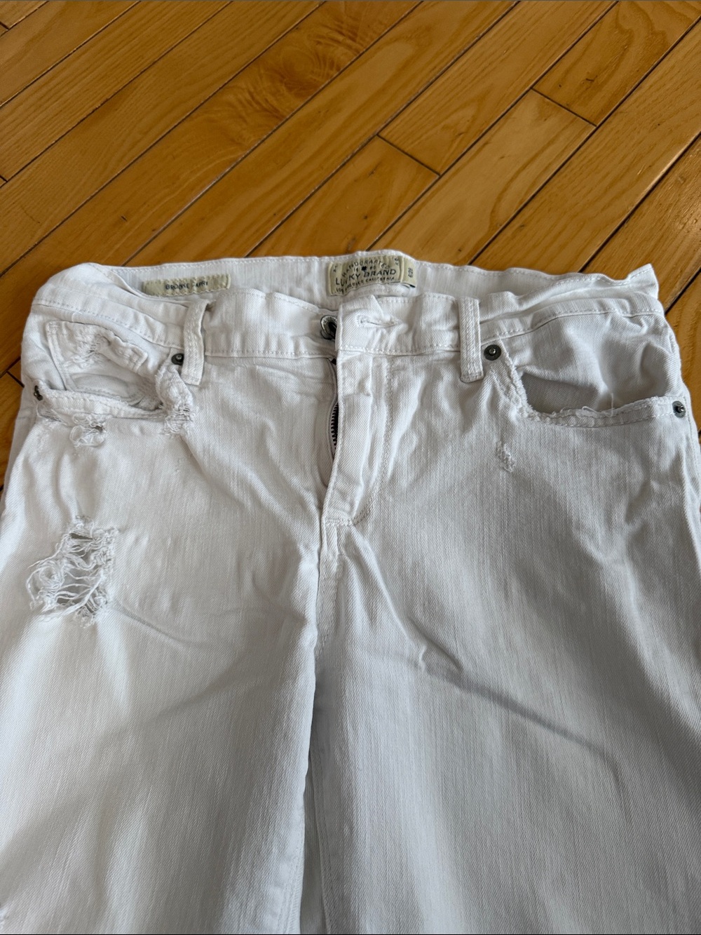 Lucky Brand Brooke Capri White Distressed Jeans